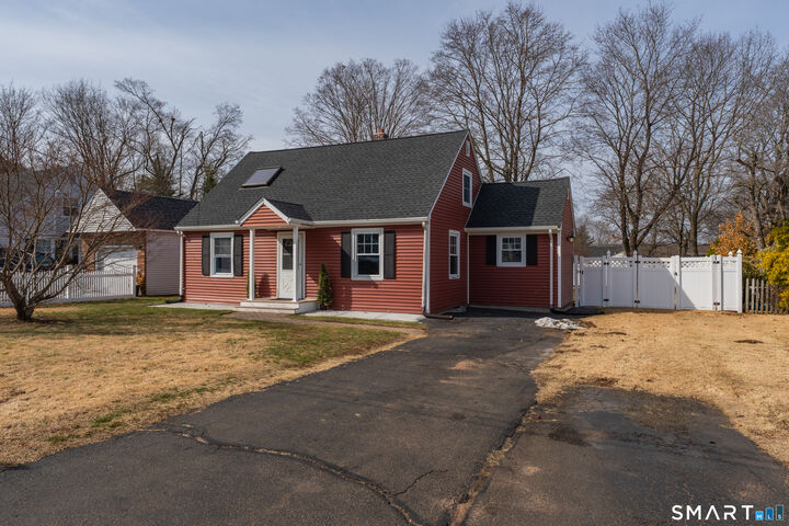 Property Photo:  12 Glenmoor Drive  CT 06512 