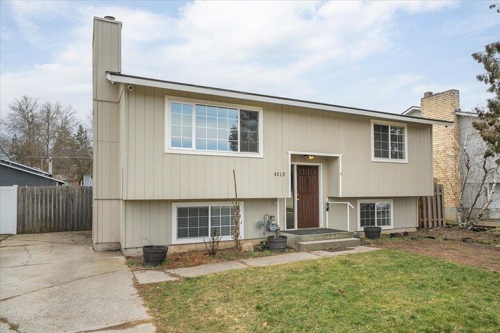 Property Photo: 4212 E 24th Ave WA 99223