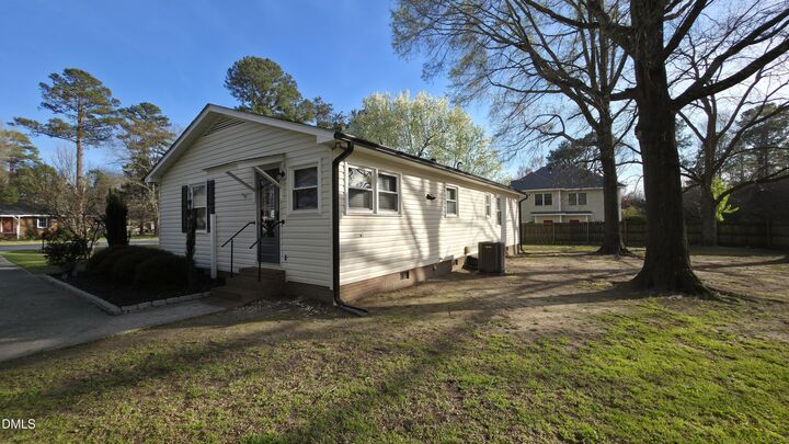 Property Photo:  1108 S 6th Street  NC 27546 