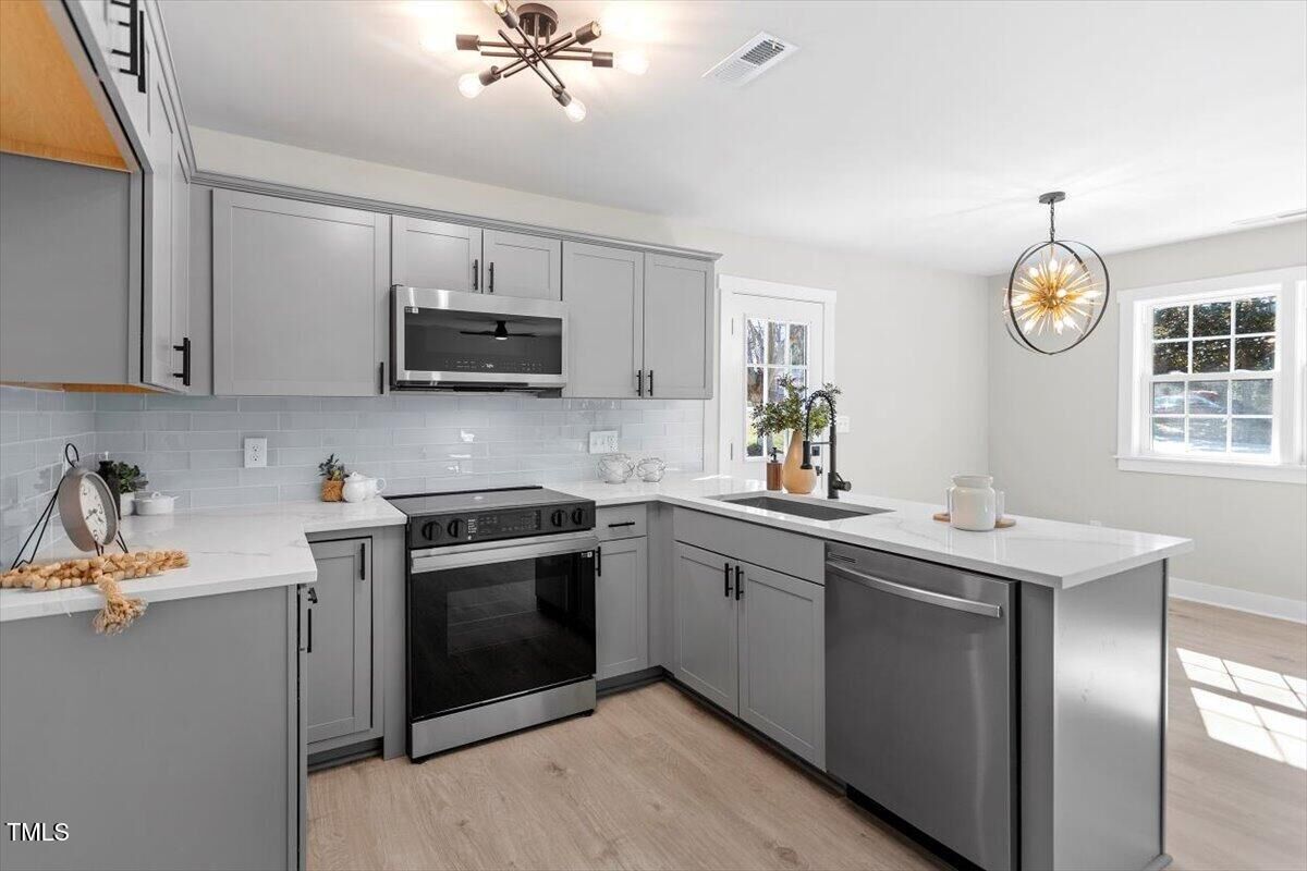 Property Photo: 1117 Savannah Drive NC 27610