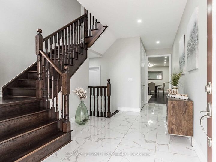 Photo de la propriété:  39 Argelia Crescent  ON L6X 5N5 