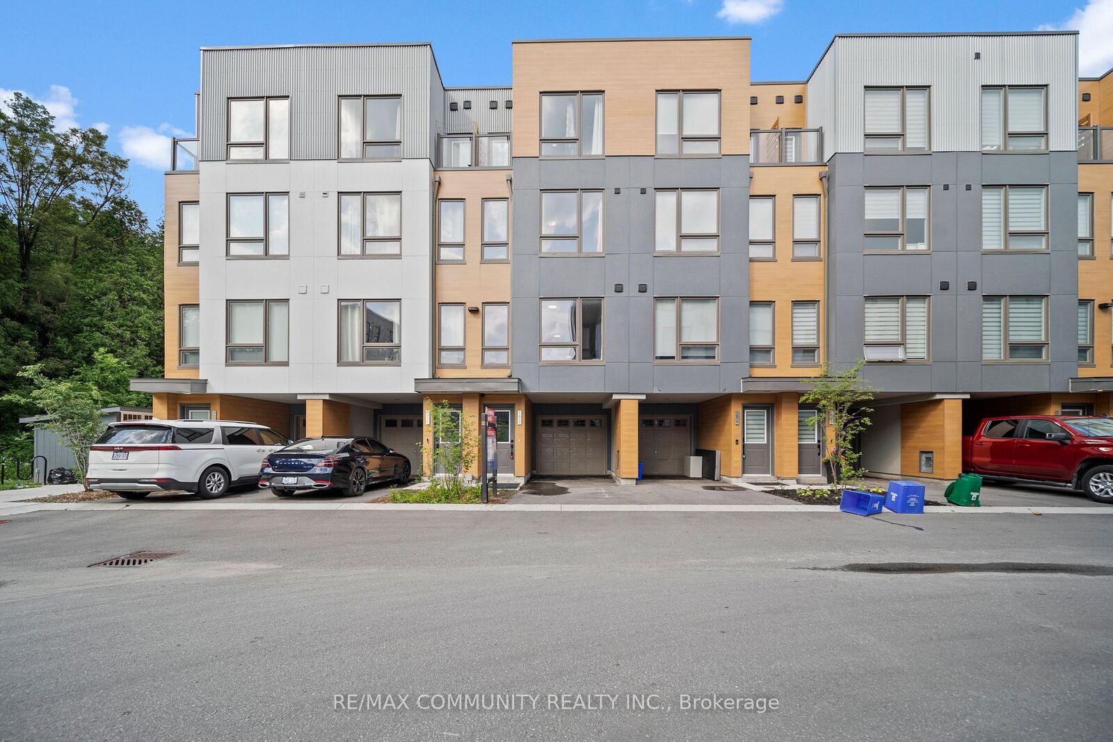 Property Photo: 1672 Pleasure Valley Path N ON L1G 0E3