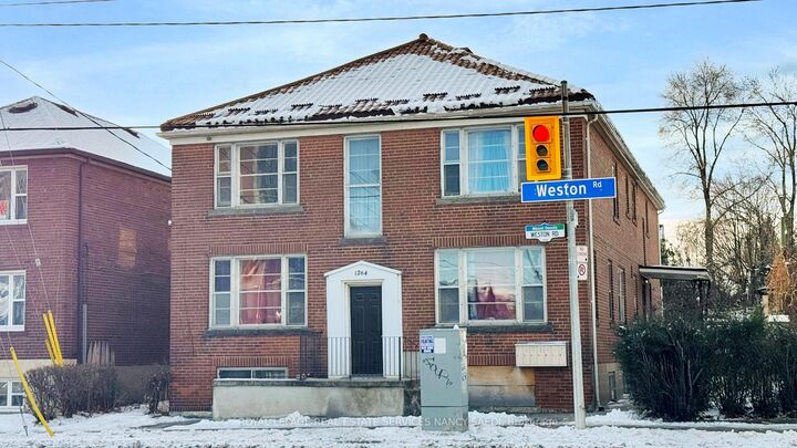 Property Photo: 1264 Weston Road ON M6M 4R1