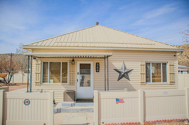 Property Photo:  564 S 300 W  UT 84526 