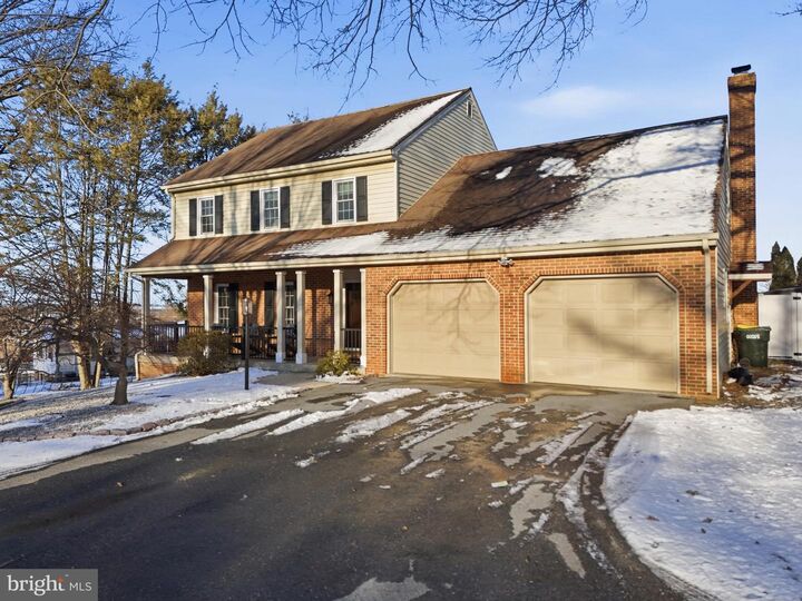 Property Photo:  89 Greenfield Road  PA 17602 