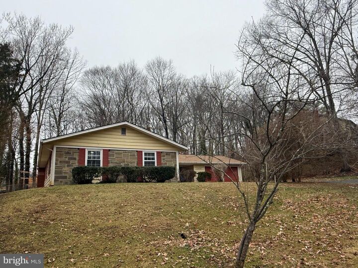 Property Photo: 12606 Ivystone Lane MD 20708