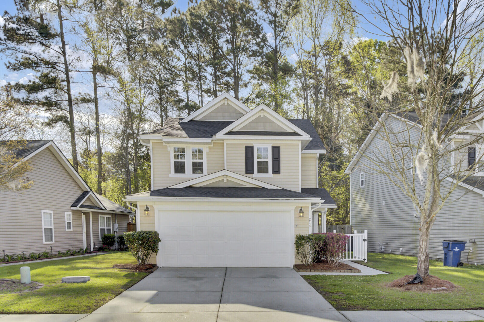 Property Photo:  214 Chemistry Circle  SC 29456 