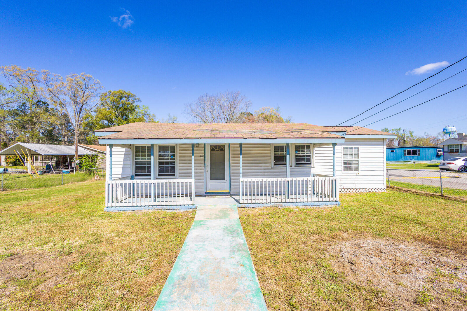 Property Photo:  1632 Central Avenue  SC 29483 