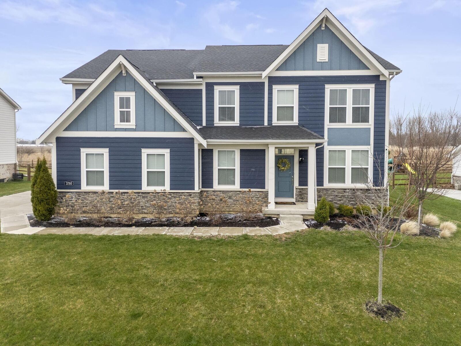 Property Photo:  3780 Aviary Loop  OH 43026 