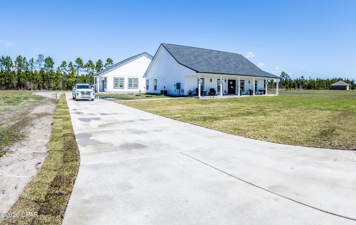 Property Photo:  13119 Airway Street  FL 32404 