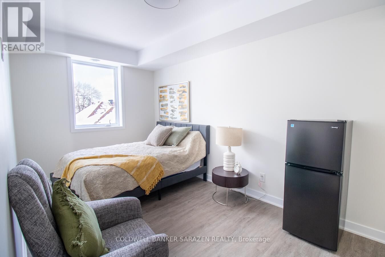 Property Photo:  994 Bronson Avenue 203  ON K1S 4H1 