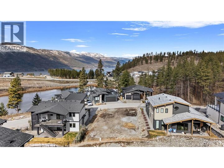 Property Photo:  1960 Northern Flicker Court 12  BC V1V 0G3 