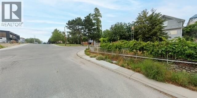 Photo de la propriété:  200 Abbott Street  BC V2A 4J4 