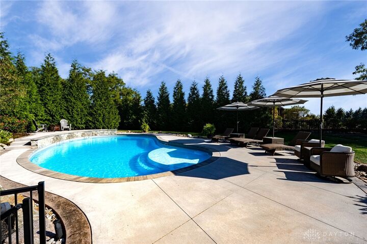 Property Photo:  701 Grand Wood Court  OH 45066 