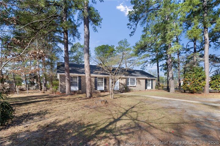 Property Photo:  400 Hallmark Road  NC 28303 