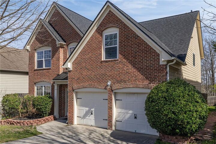 Property Photo: 5806 Providence Court GA 30291