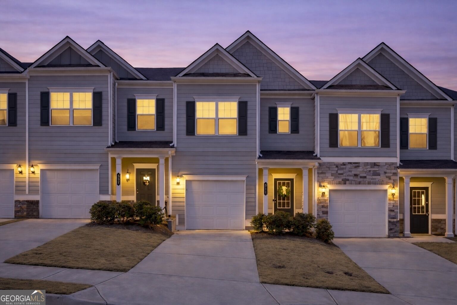 Property Photo: 511 Ryan Court GA 30107