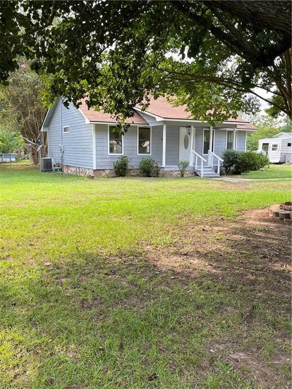 Property Photo: 1401 Linton Road LA 71006