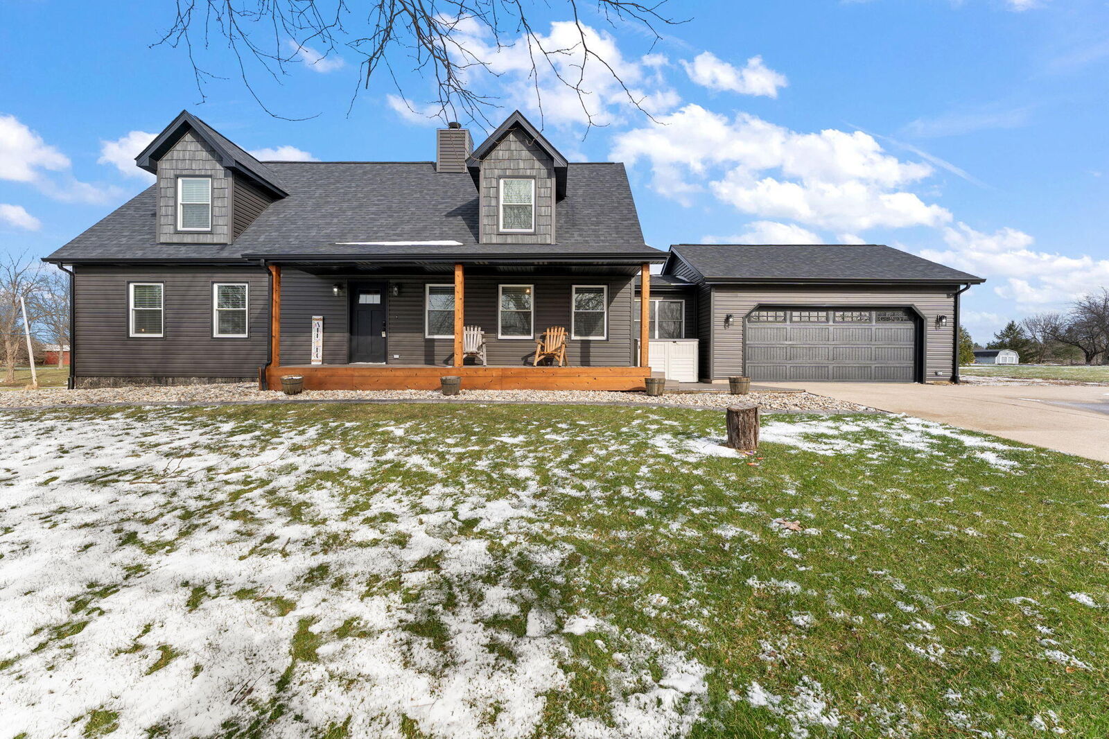 Property Photo:  897 Jane Avenue  IN 46304 