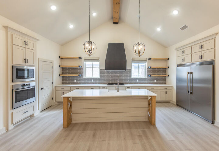 Property Photo:  5905 112th Street  TX 79424 