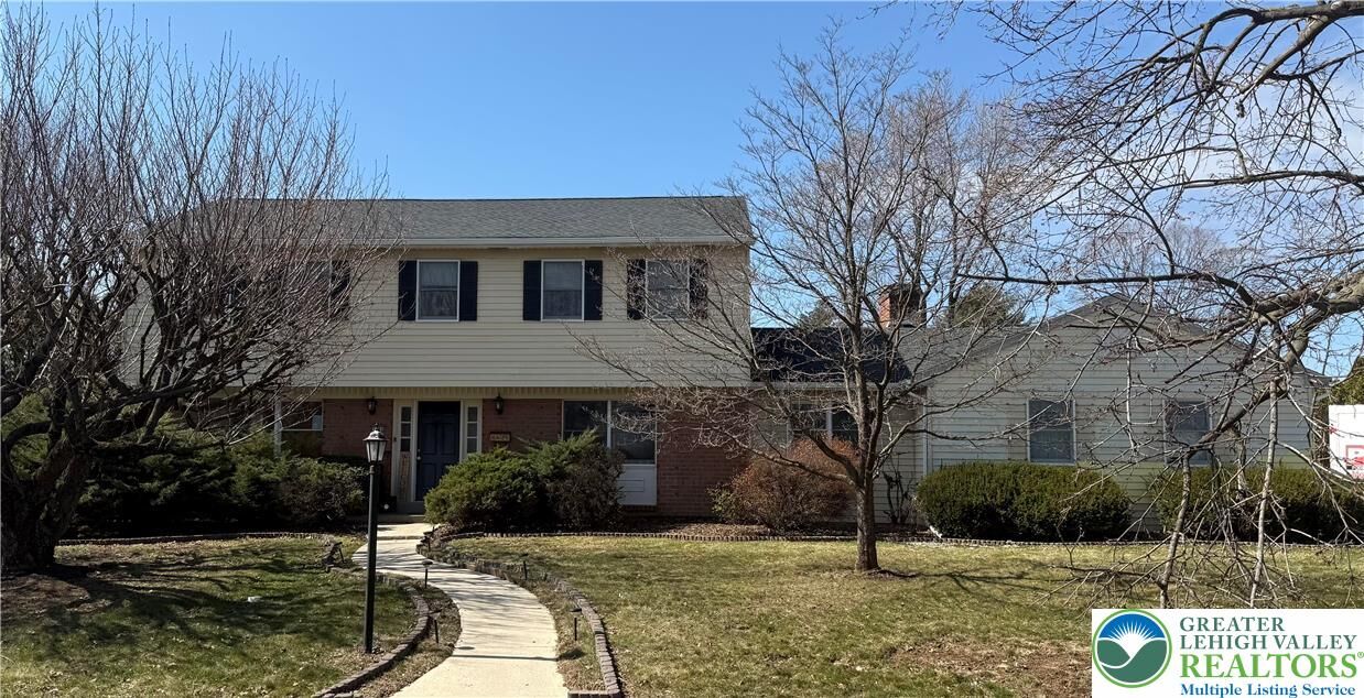 Property Photo:  1460 Springhouse Road  PA 18104 