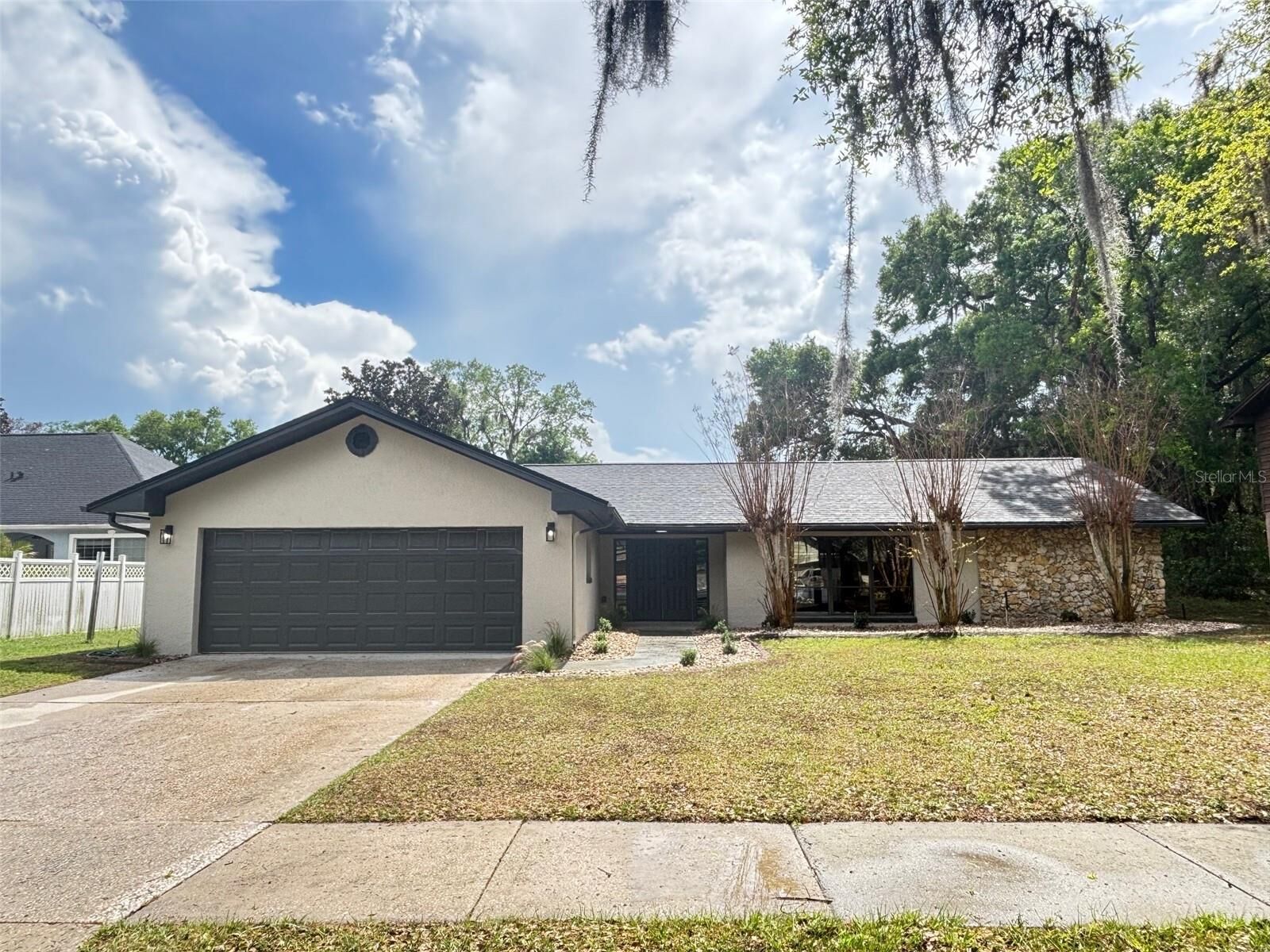 Property Photo:  4208 Arbor Oaks Court  FL 32808 