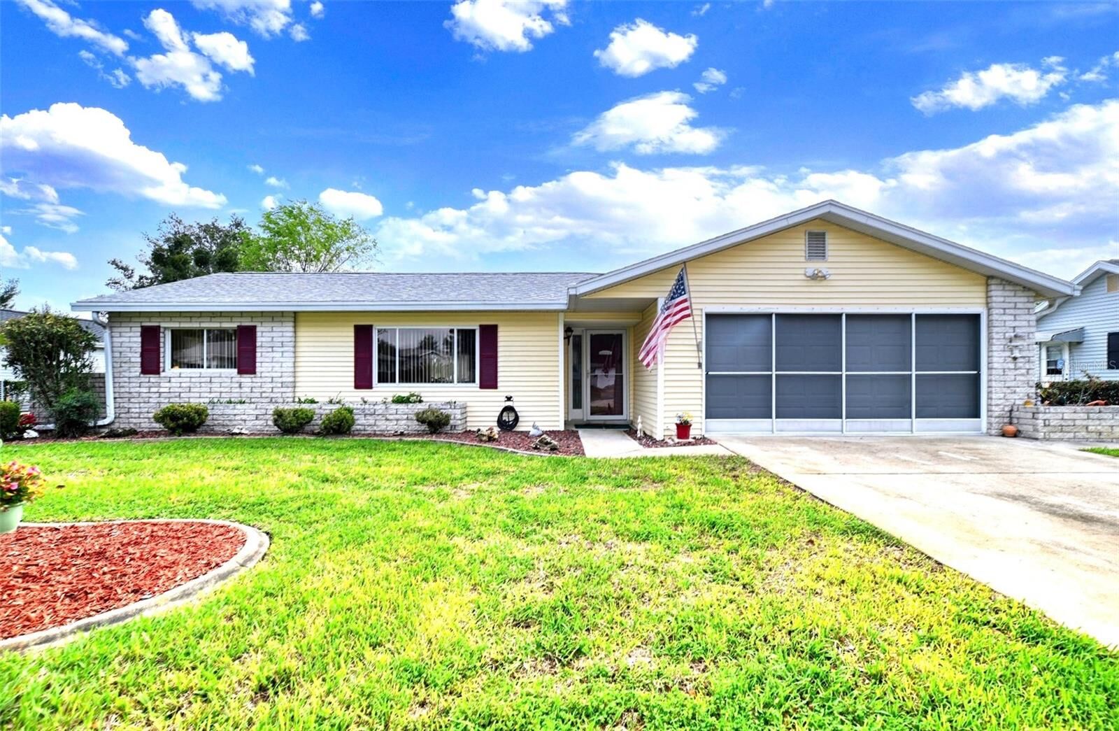 Property Photo:  11055 SW 77th Court  FL 34476 