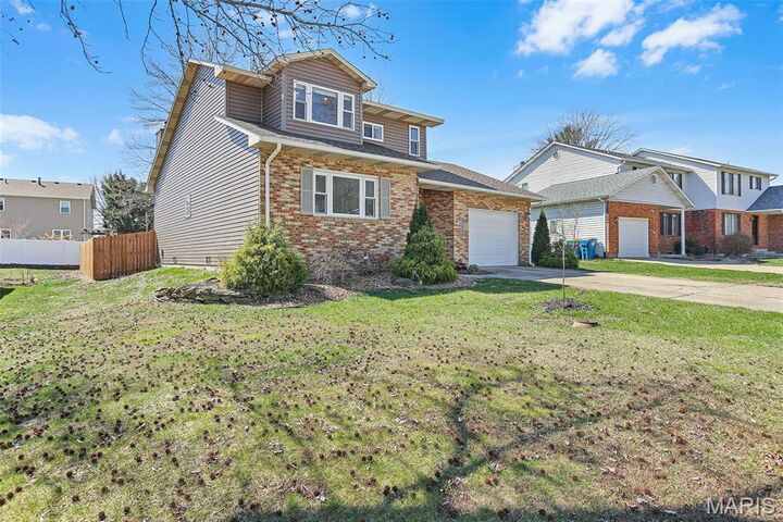 Property Photo:  1837 Esic Drive  IL 62025 