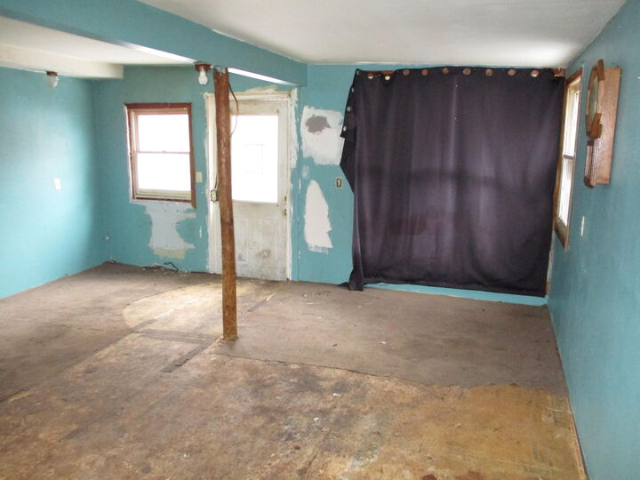 Property Photo: 1915 River Street MI 49202