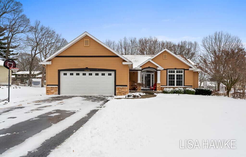 Property Photo:  14890 Canary Drive  MI 49417 