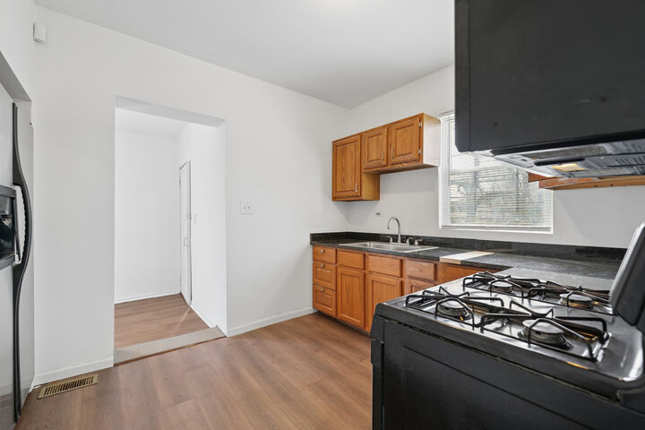 Property Photo:  6521 S Saint Lawrence Avenue  IL 60637 