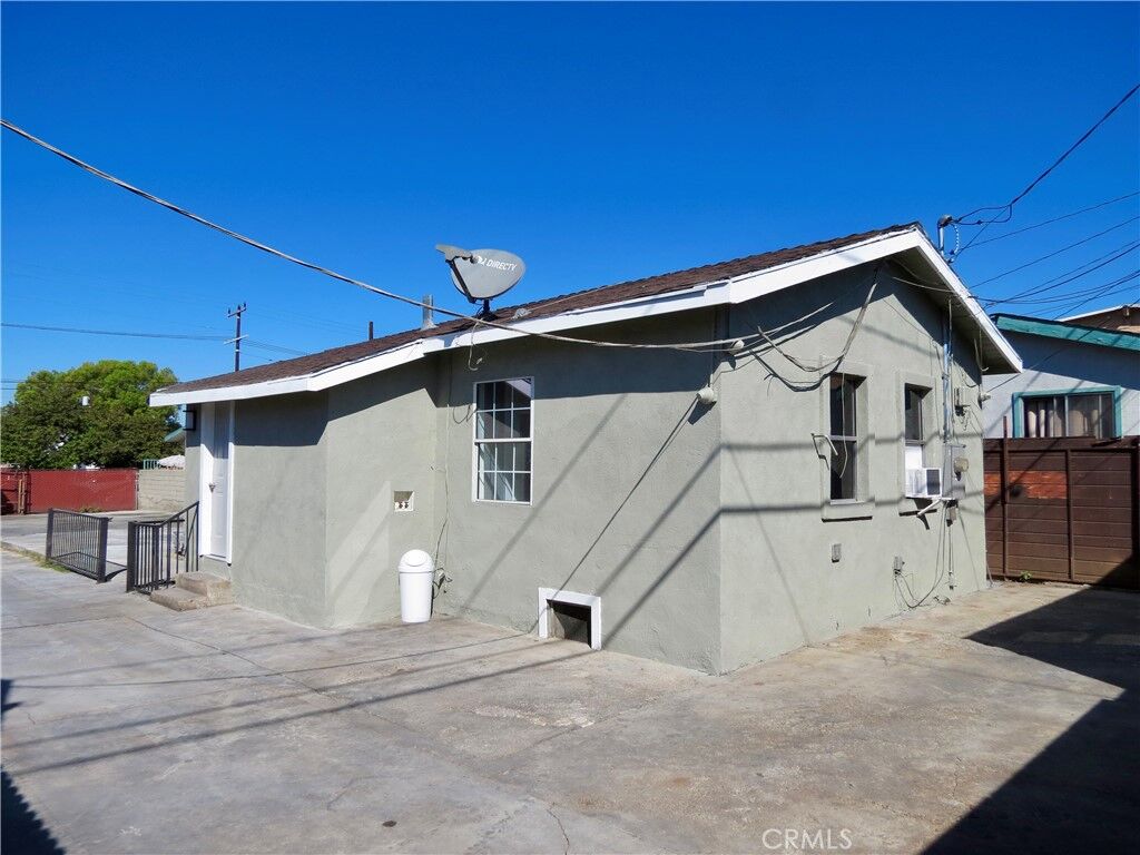 Property Photo:  1270 S Indiana  CA 90023 