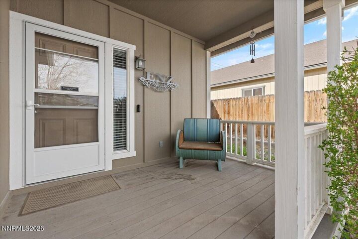 Property Photo: 668 Canary Circle NV 89408