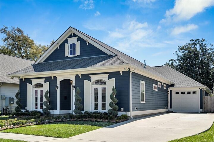 Property Photo:  9 Magnolia Place  LA 70121 