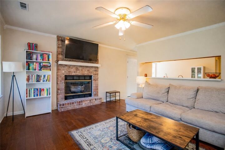 Property Photo: 2173 E Stearns Street AR 72703