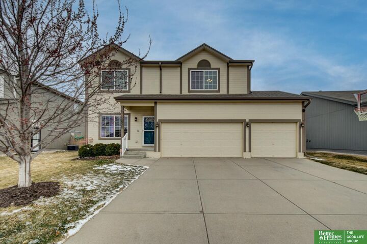 Property Photo: 18028 Lillian Street NE 68136