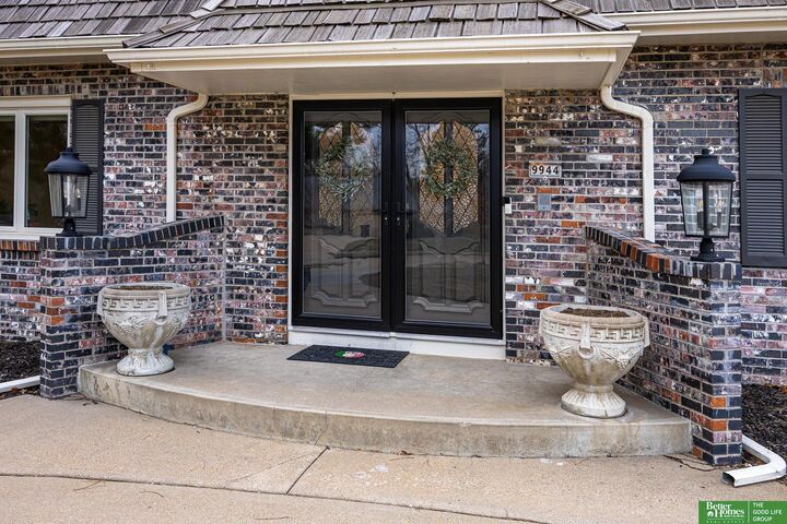 Property Photo:  9944 Devonshire Drive  NE 68114 