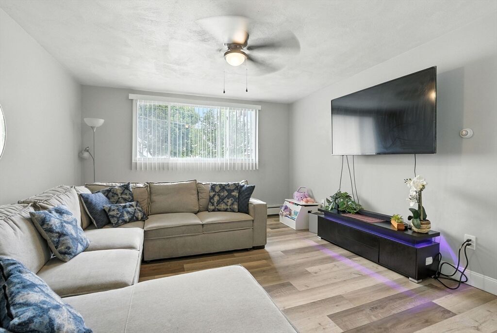 Property Photo:  101 Waite Street B5  MA 02148 