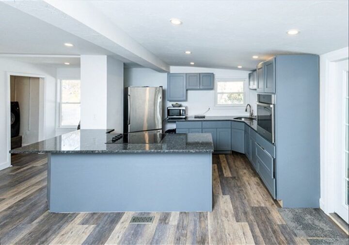 Property Photo:  9 Easy St  MA 01532 