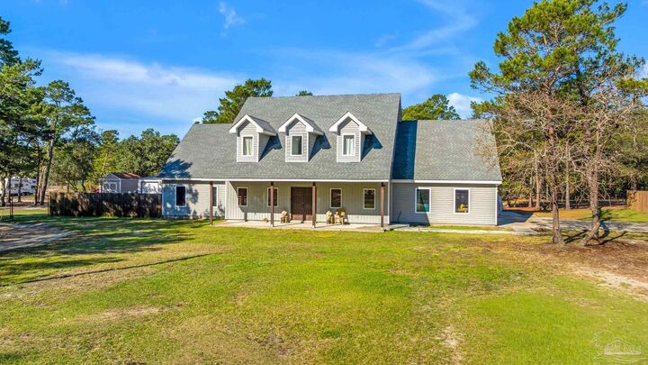 Property Photo:  1661 Comanche Trl  FL 32563 