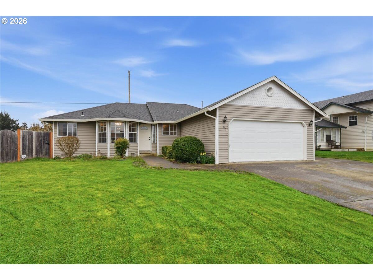 Property Photo:  107 SW 14th Cir  WA 98604 