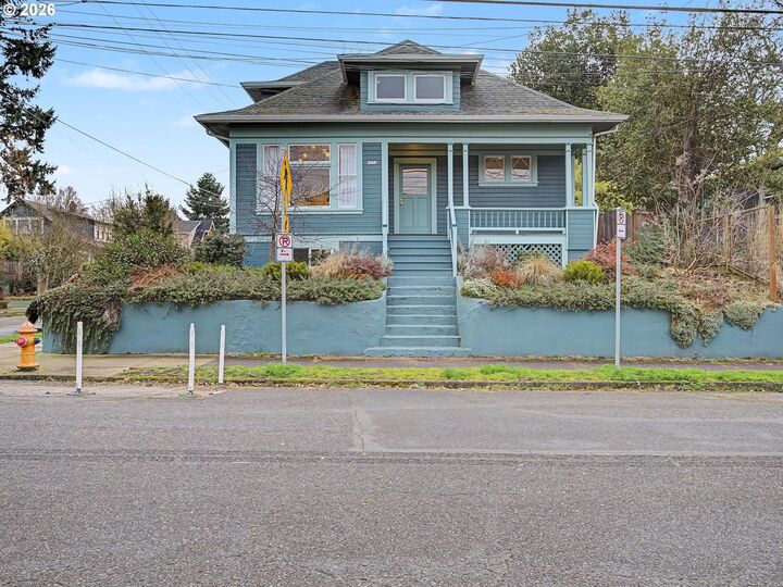 Property Photo: 4074 NE 7th Ave A&Ampb OR 97212