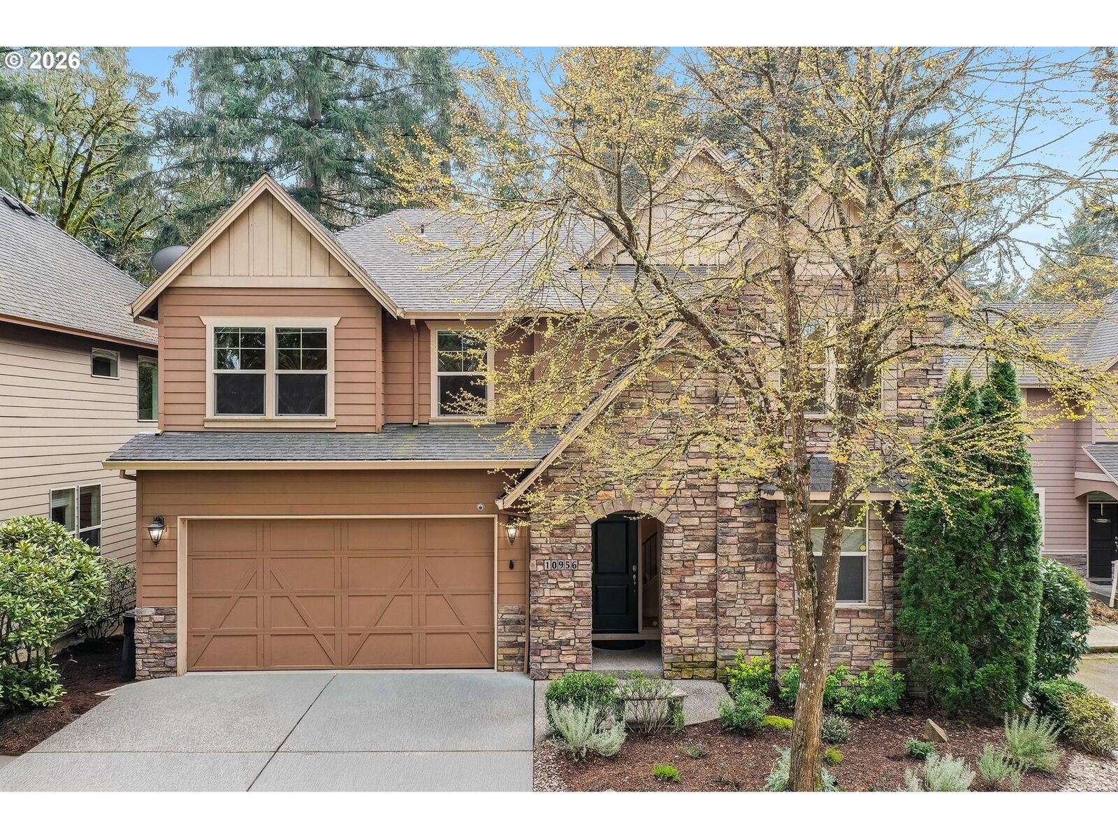 Property Photo: 10956 SW Bretton Ct OR 97224