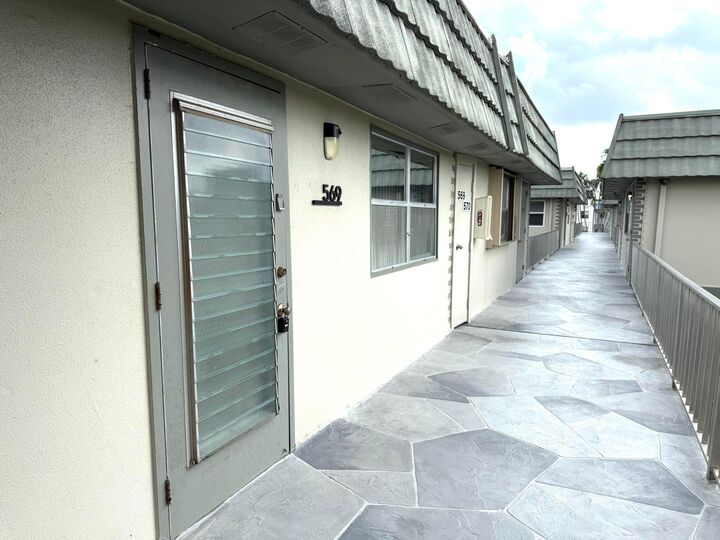 Property Photo: 569 Monaco L FL 33446