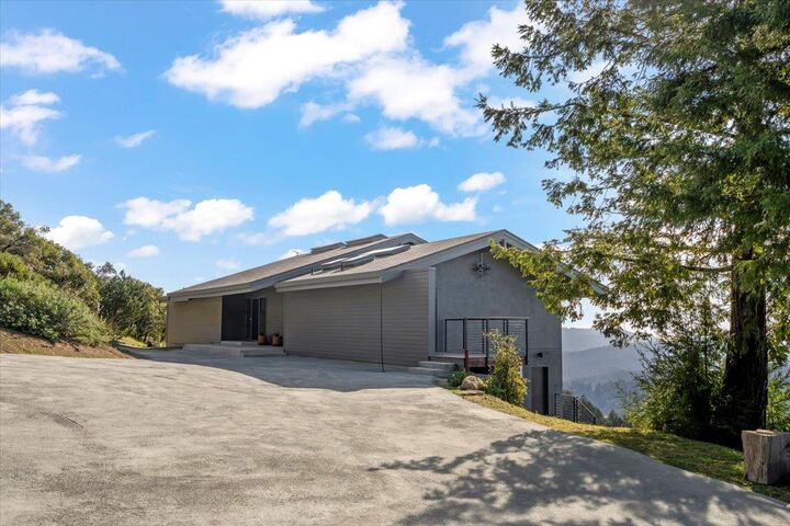 Property Photo: 12336 Indian Rock Way CA 95033