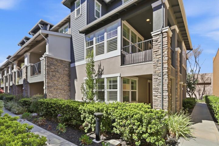 Property Photo:  1658 North Pole Place 1  CA 95124 