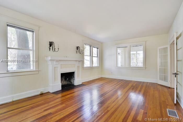 Property Photo:  2000 S Miami Ave  FL 33129 