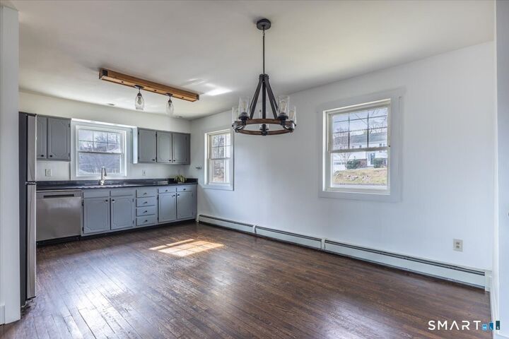 Property Photo:  15 Driftway Point Road  CT 06811 