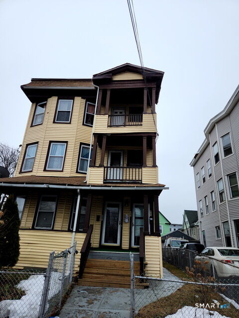 Property Photo: 463 Logan Street 2 CT 06607