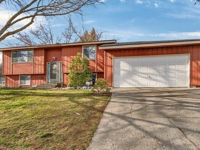 Property Photo:  7805 N Dakota St  WA 99208 